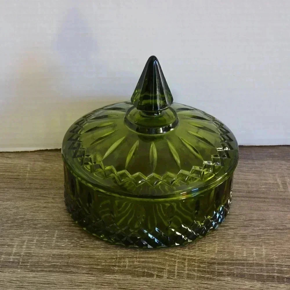 Vtg Indiana  Glass Avocado Green Covered Candy Dish
